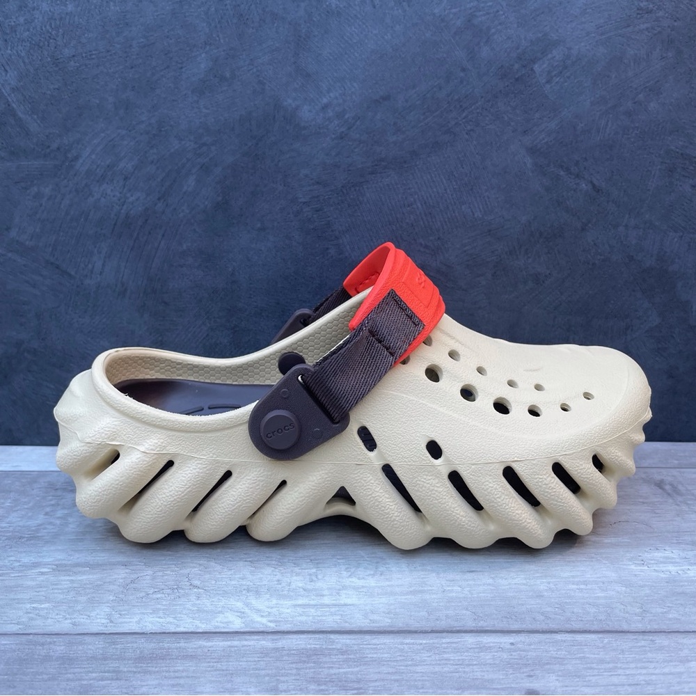Crocs Echo Clog - Picture 12 of 15